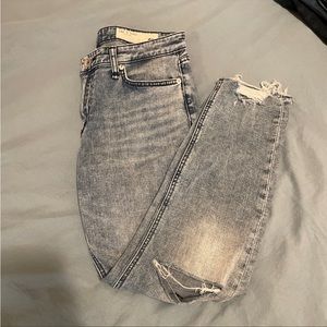 Rag & Bone size 29 Dre Low Rise Boyfriend Jeans